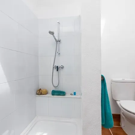 Casa Marisa With Heated Pool & Garden טינדאיה