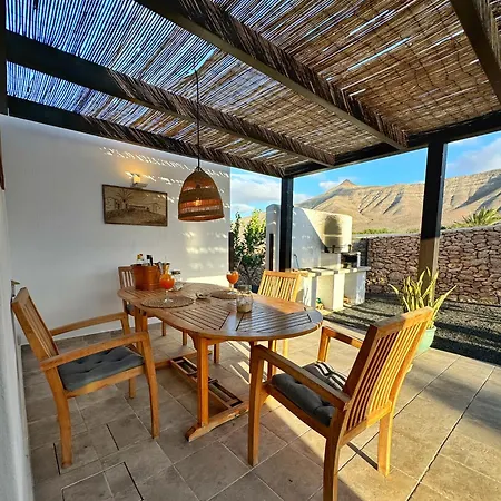 Casa Marisa With Heated Pool & Garden * Tindaya