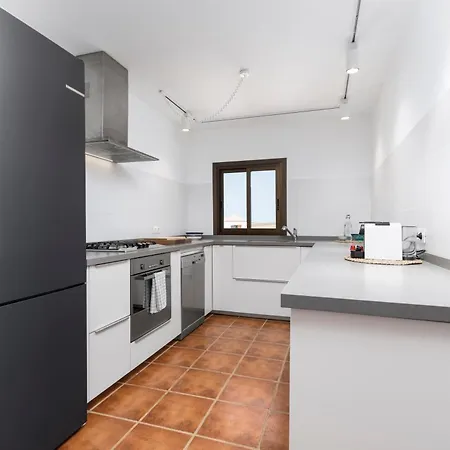 Casa Marisa With Heated Pool & Garden * טינדאיה